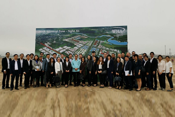 泰国驻越南大使和 BOI 代表带领泰国商团参观WHA 伟华工业园区一区‒ 越南义安省工业园
