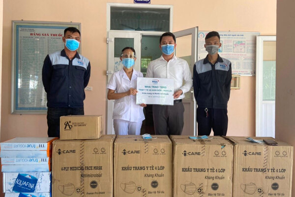 WHA Tặng Khẩu Trang và Nước Sát Khuẩn cho Trạm Y tế Dự phòng xã Nghi Diên - huyện Nghi Lộc