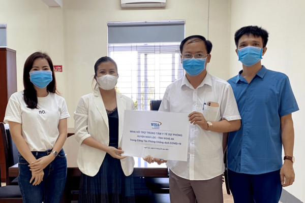 WHA Ủng hộ Trung tâm Y tế dự phòng huyện Nghi Lộc trong tác phòng chống dịch COVID-19