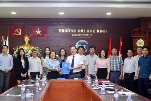 WHA Industrial Zone Nghe An JSC and Vinh University Sign Cooperation Agreement