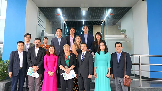 Former President of Chile leads Delegation to visit WHA Industrial Zone 1 - Nghe An