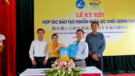 WHA Industrial Zone Nghe An JSC and Van Xuan University of Technology Sign MOU for Collaboration in Education and Recruitment