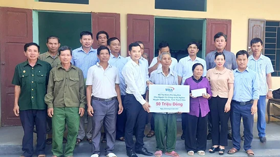 WHA Viet Nam supports to build residential houses for revolutionary contributor and poor households in Hoang Hoa district, Thanh Hoa province.